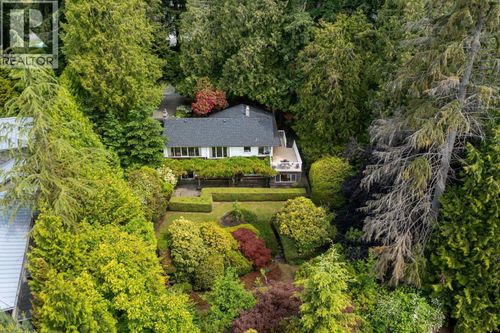 2912 Rosebery Ave, West Vancouver, BC, V7V3A6 | Card Image