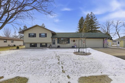 1251 Burnette Street, FOX CROSSING, WI, 54956 | Card Image