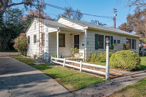 b-426 Cross St, Woodland, CA, 95695-3978 | Card Image