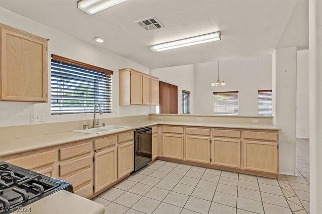 884 Demars Street, House other with 4 bedrooms, 1 bathrooms and null parking in Las Vegas NV | Image 7