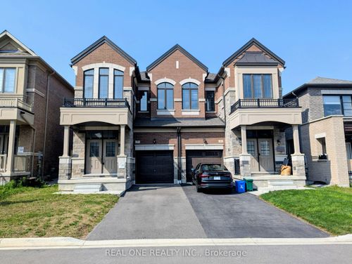 7 O'Reilly St, Whitby, ON, L1P0N7 | Card Image