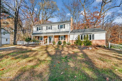 5 Southwood Dr, Ballston Lake, NY, 12019-1303 | Card Image