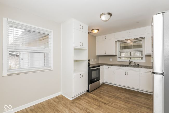 9535 Michigan St, House other with 3 bedrooms, 2 bathrooms and null parking in Indianapolis IN | Image 6