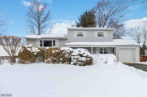 31 Saint Marys Dr, Succasunna, NJ, 07876-1949 | Card Image