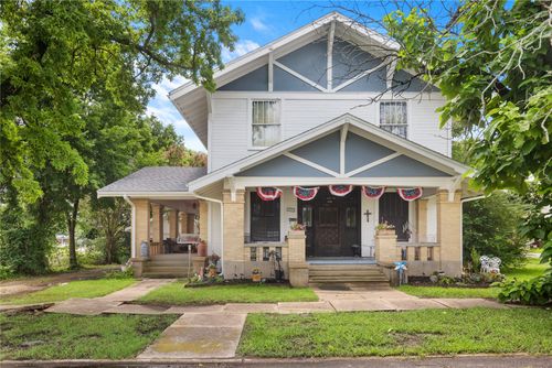 300 Hickory St, Honey Grove, TX, 75446-1830 | Card Image