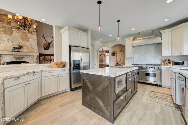 7050 River Valley Rd, Home with 5 bedrooms, 4 bathrooms and null parking in Peoa UT | Image 15