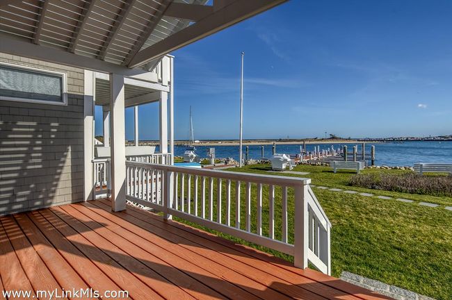 UNIT-5 - 47 E Chop Dr, Condo with 1 bedrooms, 1 bathrooms and null parking in Oak Bluffs MA | Image 5