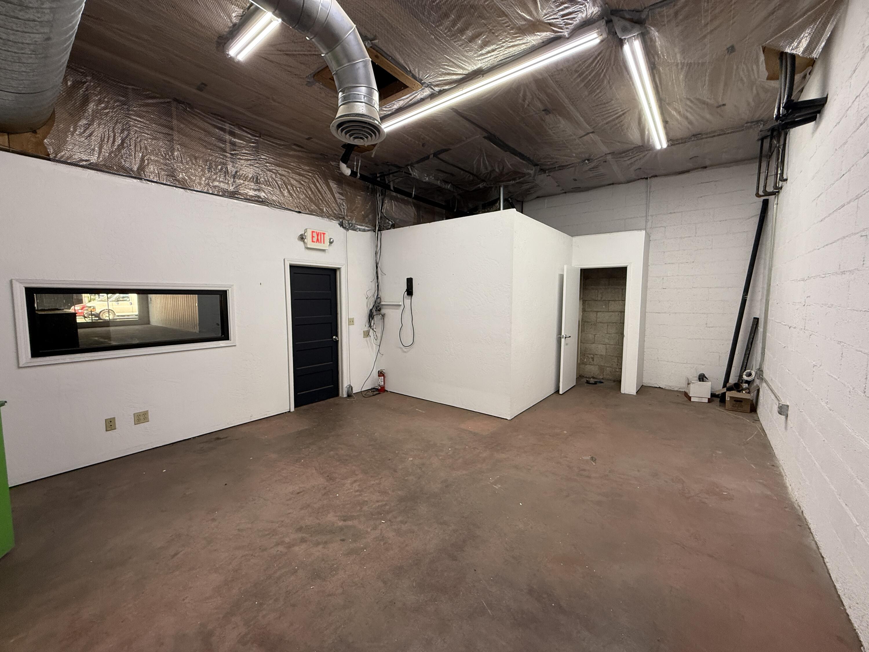 Commercial Lease in Redding 5