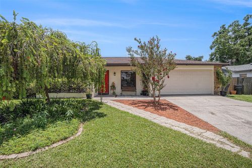 750 Caliente Dr, Brandon, FL, 33511-7965 | Card Image