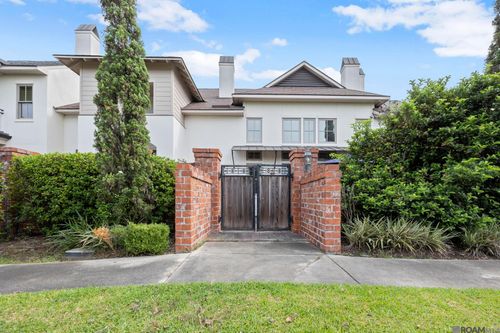 9327 Sculptor Ct, Baton Rouge, LA, 70809-2899 | Card Image