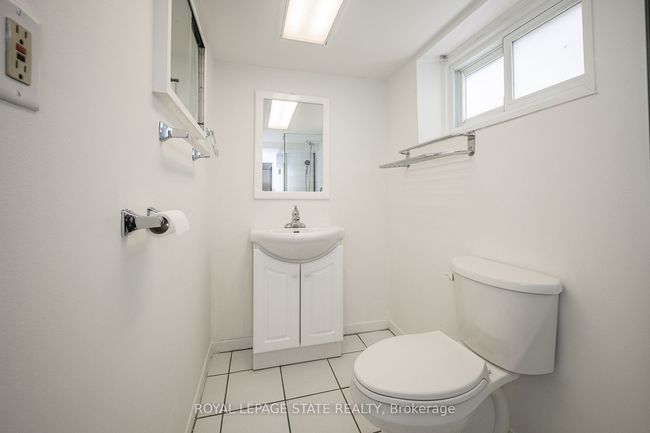 137 Allenby Ave, House other with 3 bedrooms, 3 bathrooms and 7 parking in Hamilton ON | Image 23