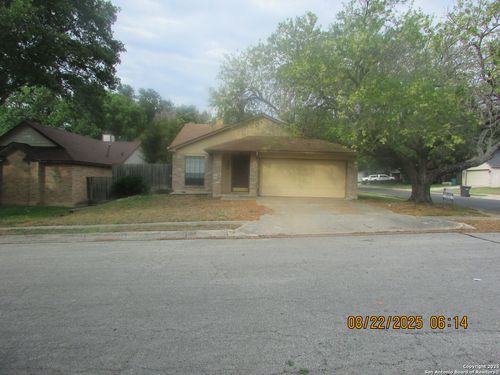 6003 Broadmeadow, San Antonio, TX, 78240-2218 | Card Image
