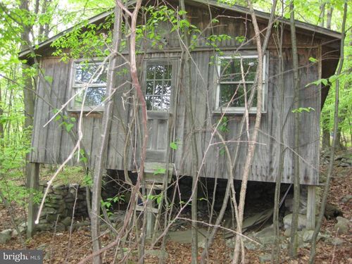 20526 Laurel Mountain Rd, THREE SPRINGS, PA, 17264 | Card Image