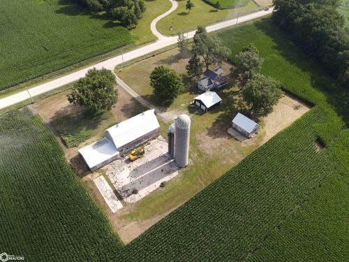 1260 240th St, Waverly, IA, 50677-9220 | Card Image