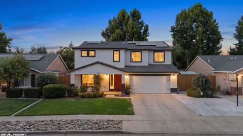 2874 W Porter Ave, Visalia, CA, 93291 | Card Image