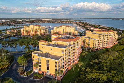 104 - 611 Riviera Dunes Way, Condo with 2 bedrooms, 2 bathrooms and null parking in Palmetto FL | Image 2