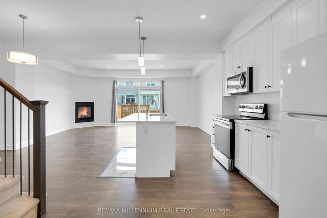 1405 Summer St, House attached with 3 bedrooms, 2 bathrooms and 1 parking in Kingston ON | Image 10