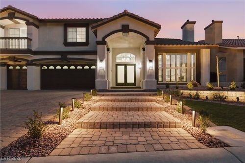 6317 Mighty Flotilla Ave, Las Vegas, NV, 89139-6409 | Card Image