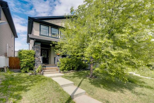 91 Panora Sq Nw, Calgary, AB, T3K0R3 | Card Image