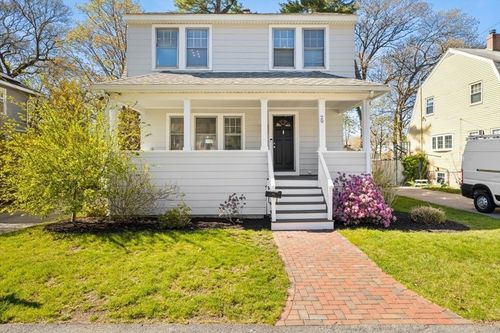 29 Pine Cir, Weymouth, MA, 02190-1407 | Card Image