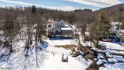 7 Capstan Rd, West Milford, NJ, 07480-4816 | Card Image