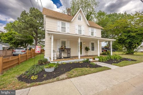 105 E Lillian St, HEBRON, MD, 21830-1303 | Card Image