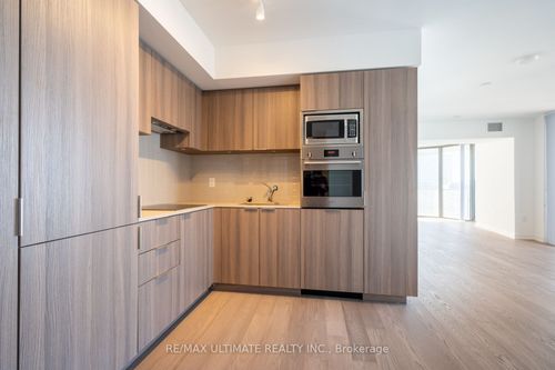 3405-11 Wellesley St W, Toronto, ON, M4Y0G4 | Card Image