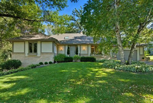 5225 Evanswood Ln, Edina, MN, 55436-1132 | Card Image