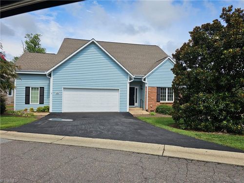 375 Hollybrook Dr, Bermuda Run, NC, 27006-8405 | Card Image