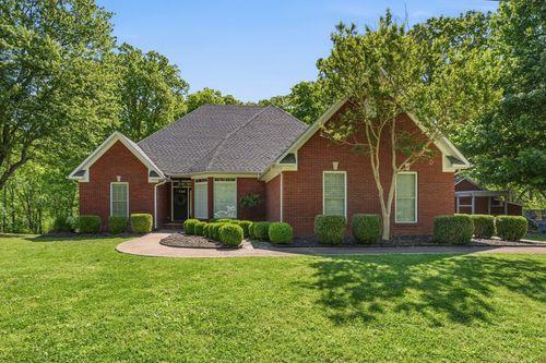 920 Hillcrest St, Lawrenceburg, TN, 38464-4048 | Card Image