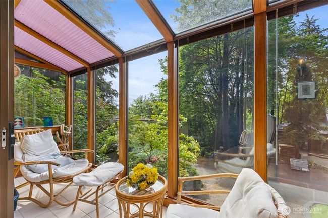 5019 E Mercer Way, House other with 4 bedrooms, 3 bathrooms and 2 parking in Mercer Island WA | Image 12