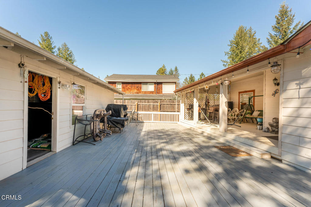 Residential in Laytonville 3