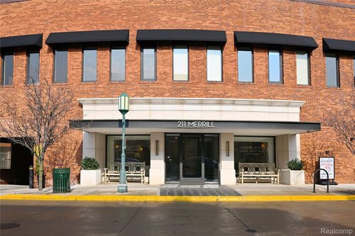 apt-302-211 E Merrill St, Birmingham, MI, 48009-6137 | Card Image