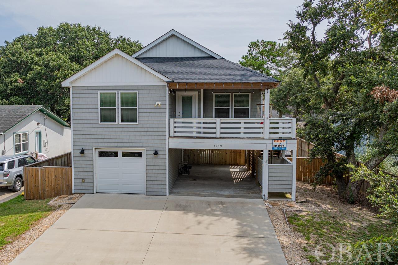 Wyandotte St, Kill Devil Hills, NC 27948