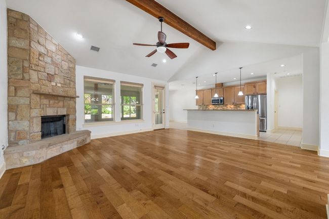 22127 Oban Dr, House other with 3 bedrooms, 3 bathrooms and null parking in Spicewood TX | Image 9