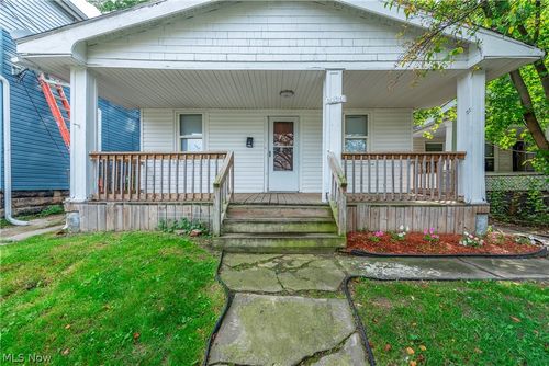 3123 W 68th St, Cleveland, OH, 44102-5305 | Card Image