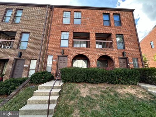 1818 Bryant St Ne, WASHINGTON, DC, 20018-3637 | Card Image