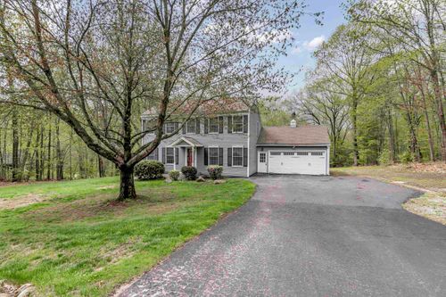 60 Summit Dr, New Boston, NH, 03070-5111 | Card Image