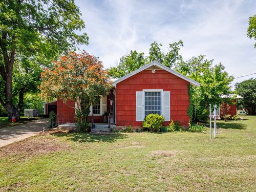 510 S Main St, Rising Star, TX, 76471-5219 | Card Image