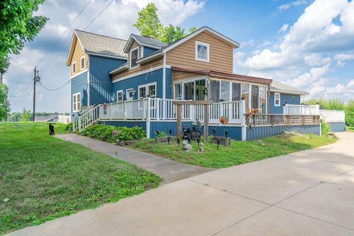 31173 County Road 687, Bangor, MI, 49013-9629 | Card Image