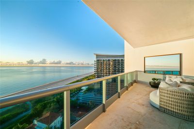 1803 - 5959 Collins Ave, Condo with 4 bedrooms, 4 bathrooms and null parking in Miami Beach FL | Image 3