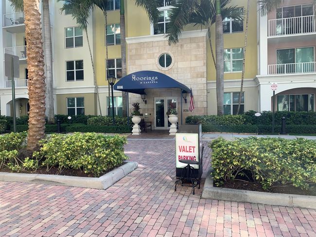 PH15 - 802 W Windward Way, Condo with 3 bedrooms, 2 bathrooms and null parking in Lantana FL | Image 13