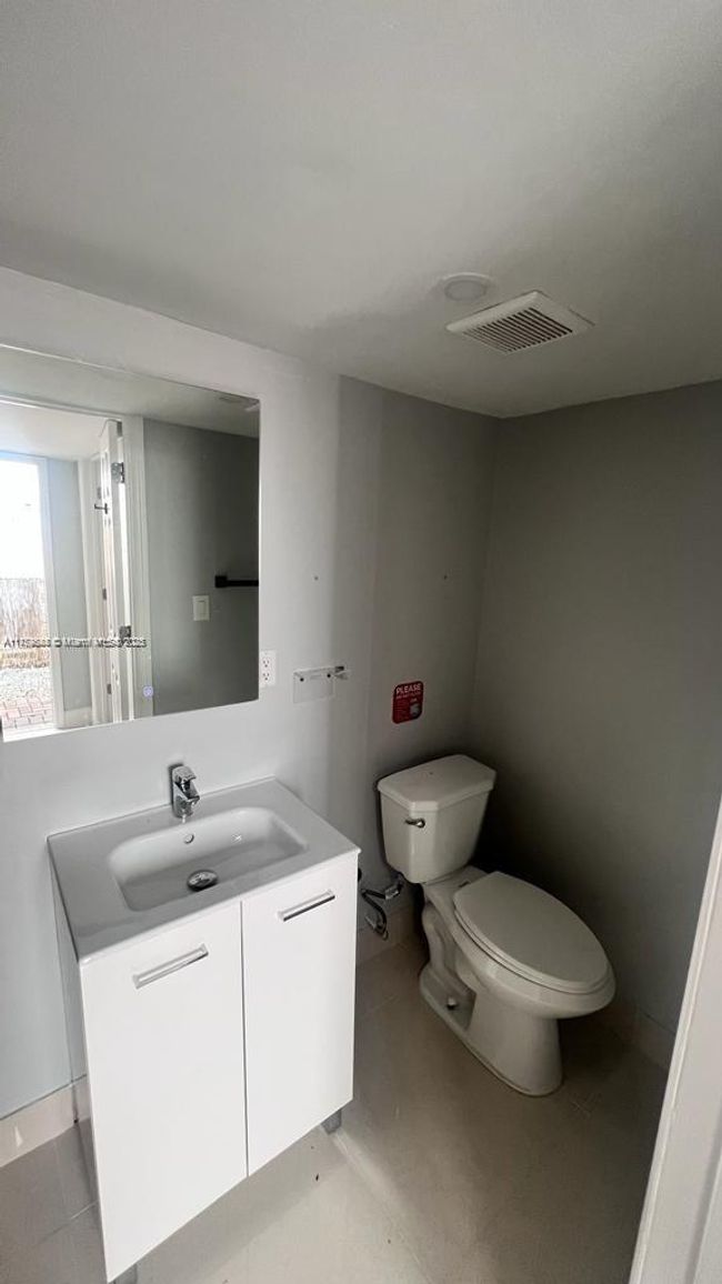 1 - 505 Sw 5 Th Ave, Home with 2 bedrooms, 2 bathrooms and null parking in Fort Lauderdale FL | Image 4