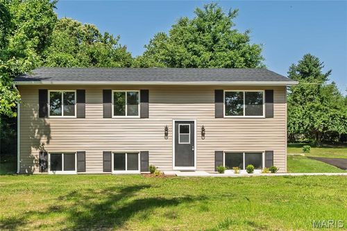 3469 Apple Tree Lane, Bridgeton, MO, 63044 | Card Image