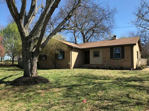 126 Hillwood Dr, Hendersonville, TN, 37075-2216 | Card Image