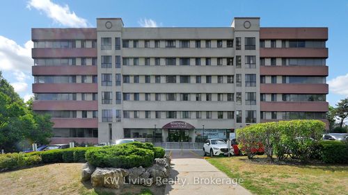 306-10 Gateway Blvd, North York, ON, M3C3A1 | Card Image