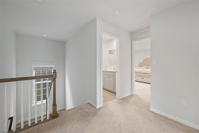 2118 Chartiers Run, House other with 4 bedrooms, 3 bathrooms and 2 parking in Bridgeville PA | Image 27