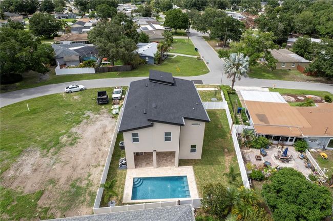 1808 W Erna Dr, House other with 4 bedrooms, 3 bathrooms and null parking in TAMPA FL | Image 84