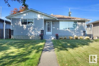 13324 123 St Nw, House other with 5 bedrooms, 2 bathrooms and null parking in Edmonton AB | Image 1