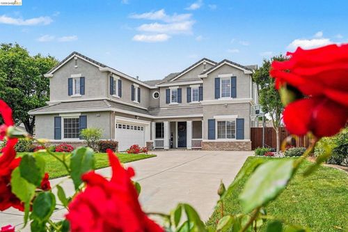 1400 Buckingham Dr, Brentwood, CA, 94513-2988 | Card Image